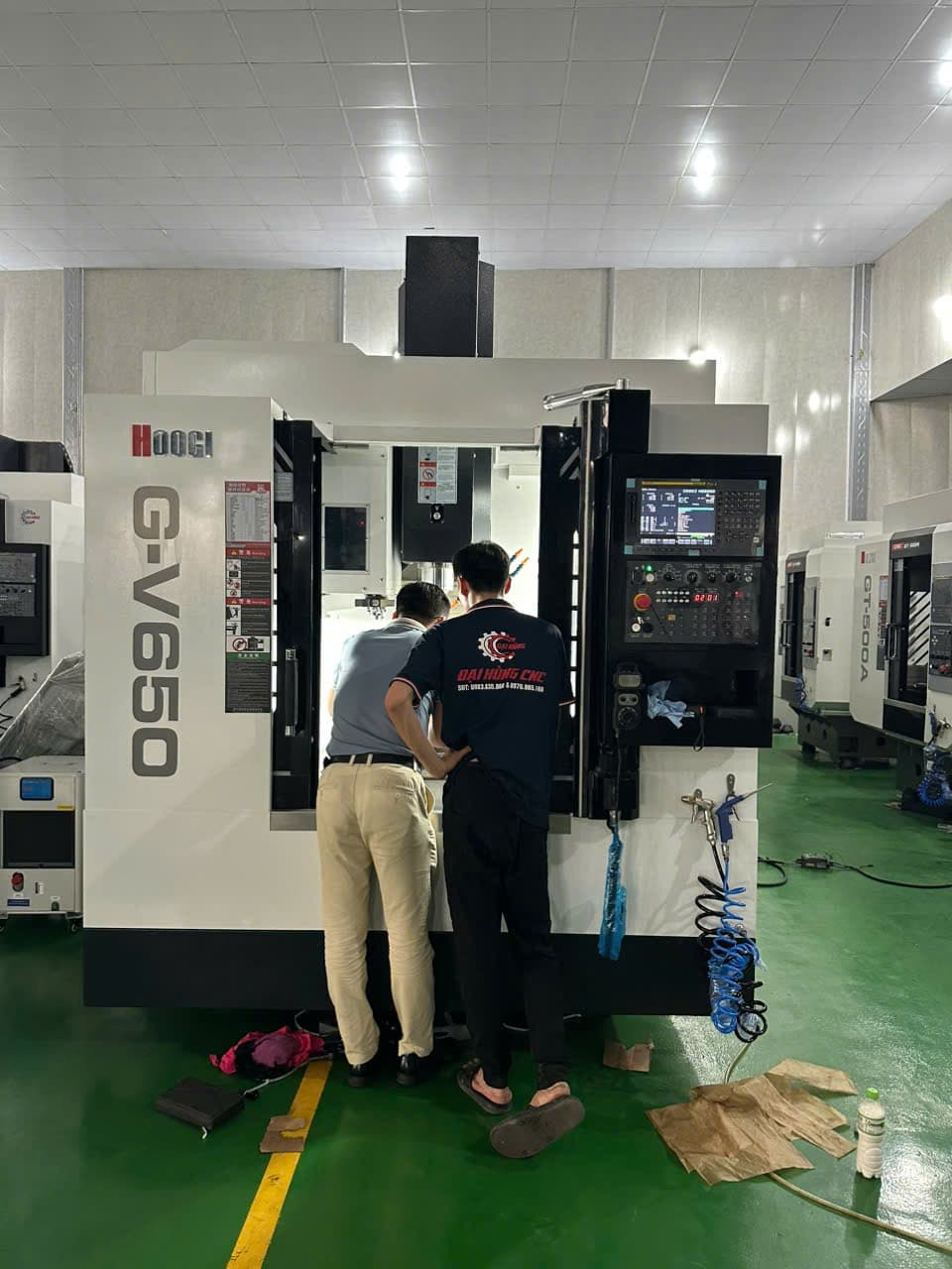 Kiểm tra và thiết lập máy HOOGI G-V650 tại bảng điều khiển